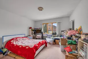 252-71 Brattle Ave, Little Neck, NY 11362 - Photo 8