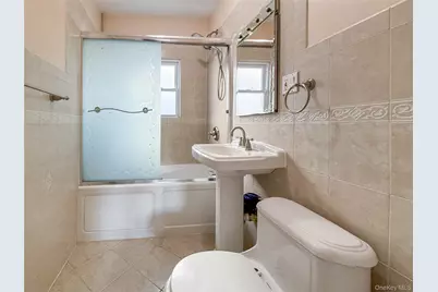 163 Shaw Avenue, Valley Stream, NY 11580 - Photo 14
