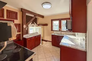 163 Shaw Ave, Valley Stream, NY 11580 - Photo 8