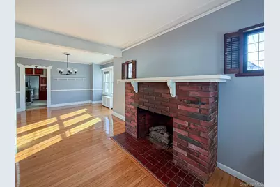 163 Shaw Avenue, Valley Stream, NY 11580 - Photo 8