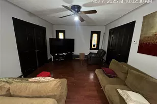 12 Washington Ct, Hempstead, NY 11550 - Photo 2