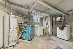 2-13 Burns St, Forest Hills, NY 11375 - Photo 20