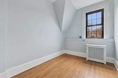 213 Burns Street, Forest Hills, NY 11375 - Photo 10