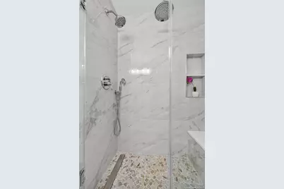 7 Claire Avenue, Huntington Station, NY 11746 - Photo 26