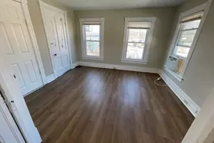 215 N Hamilton St, Poughkeepsie, NY 12601 - Photo 2