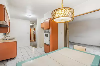 69-22 44th Avenue, Woodside, NY 11377 - Photo 12