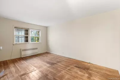 69-22 44th Avenue, Woodside, NY 11377 - Photo 6