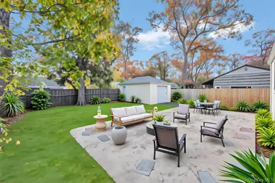 1151 Connetquot Avenue, Central Islip, NY 11722 - Photo 6