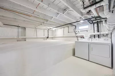 1151 Connetquot Avenue, Central Islip, NY 11722 - Photo 12