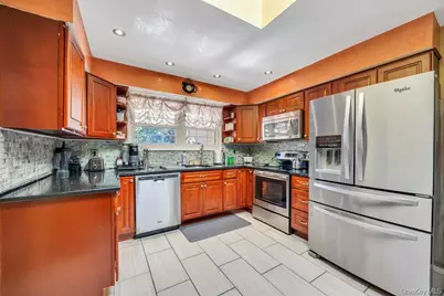 53 Stevenson Place, Deer Park, NY 11729 - Photo 14