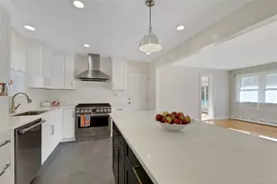 5 Parker Ave, New City, NY 10956 - Photo 10