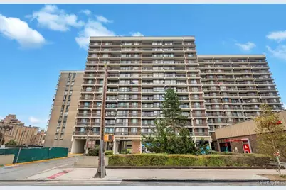 15038 Union Turnpike #12K, Kew Gardens, NY 11367 - Photo 1