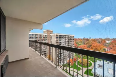 15038 Union Turnpike #12K, Kew Gardens, NY 11367 - Photo 16