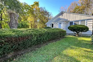 50 Spruce St, Kerhonkson, NY 12446 - Photo 2