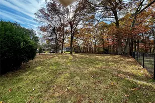 351 Nicolls Rd, Deer Park, NY 11729 - Photo 14