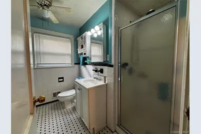 351 Nicolls Road, Deer Park, NY 11729 - Photo 12