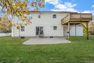 1 Wendy Dr, Farmingville, NY 11738 - Photo 6