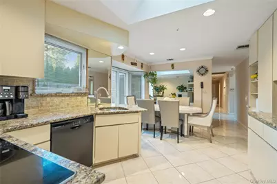 48 Fairfield Drive, Dix Hills, NY 11746 - Photo 10