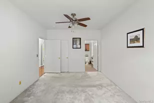 419 Autumn Dr, East Meadow, NY 11554 - Photo 20