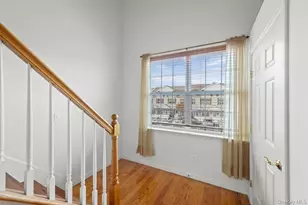 419 Autumn Dr, East Meadow, NY 11554 - Photo 22