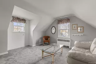 124 Kilburn Rd S, Garden City South, NY 11530 - Photo 18