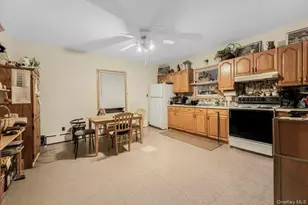 69 Waring Pl, Yonkers, NY 10703 - Photo 24