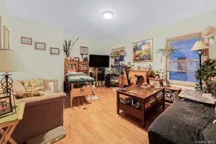 69 Waring Pl, Yonkers, NY 10703 - Photo 22