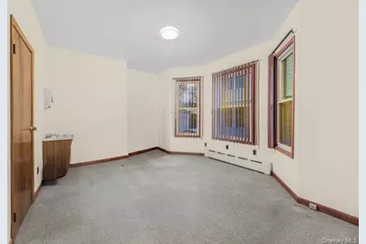 69 Waring Place, Yonkers, NY 10703 - Photo 10