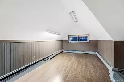 69 Waring Place, Yonkers, NY 10703 - Photo 18