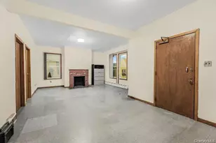 69 Waring Pl, Yonkers, NY 10703 - Photo 12