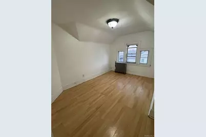 10220 Remington Street, Jamaica, NY 11435 - Photo 4
