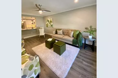 100 Glen Street #N2316, Glen Cove, NY 11542 - Photo 4