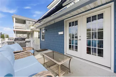 90 Connecticut Avenue, Long Beach, NY 11561 - Photo 2