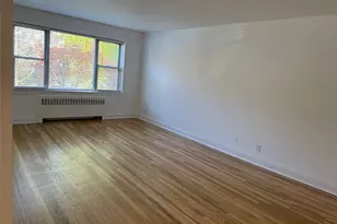 20 Keogh Ln, New Rochelle, NY 10805 - Photo 12