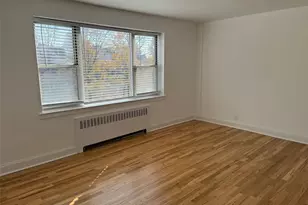 20 Keogh Ln, New Rochelle, NY 10805 - Photo 16