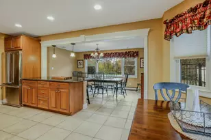 89 Walnut St, Lake Grove, NY 11755 - Photo 12