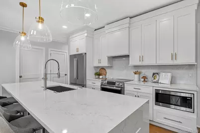 1806 Soundview Court, Yorktown Heights, NY 10598 - Photo 12