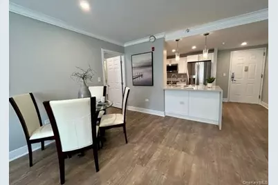 1100 Avalon Street #S1332, Glen Cove, NY 11542 - Photo 4