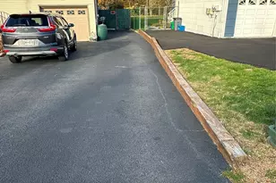 11 Brush Ct, Garnerville, NY 10923 - Photo 2