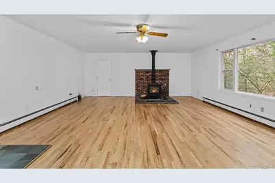 37 Pond Lane, Ridge, NY 11961 - Photo 8