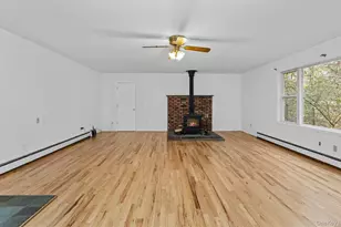 37 Pond Ln, Ridge, NY 11961 - Photo 8