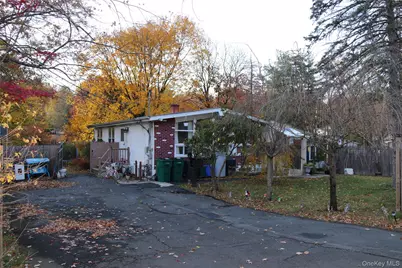 5 Carrie Lane, Nanuet, NY 10954 - Photo 1