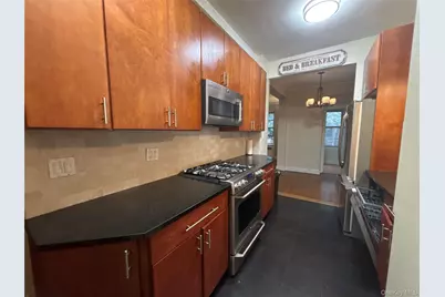 8 Barstow Road #2B, Great Neck, NY 11021 - Photo 10