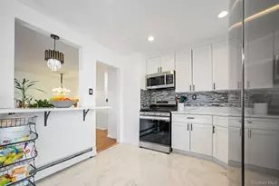 3 Ozone Pl, Massapequa, NY 11758 - Photo 6