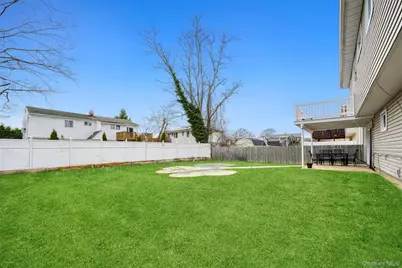 3 Ozone Place, Massapequa, NY 11758 - Photo 16