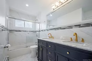 3 Ozone Pl, Massapequa, NY 11758 - Photo 12