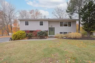 8 Durant Rd, New City, NY 10956 - Photo 4