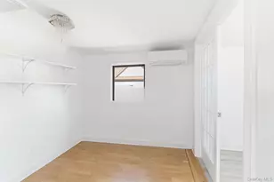 137-24 133rd Ave, Jamaica, NY 11436 - Photo 14