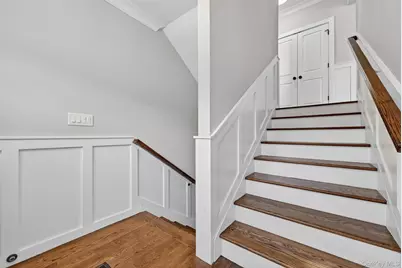 548 Mountainview Avenue, Valley Cottage, NY 10989 - Photo 2