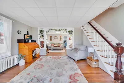 223 Cedar Avenue, Patchogue, NY 11772 - Photo 4